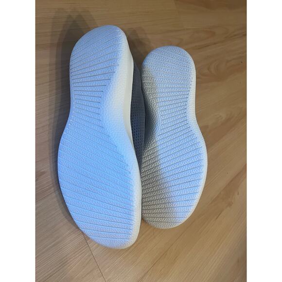 Allbirds Tree Runner Shoes - Picture 6 of 8